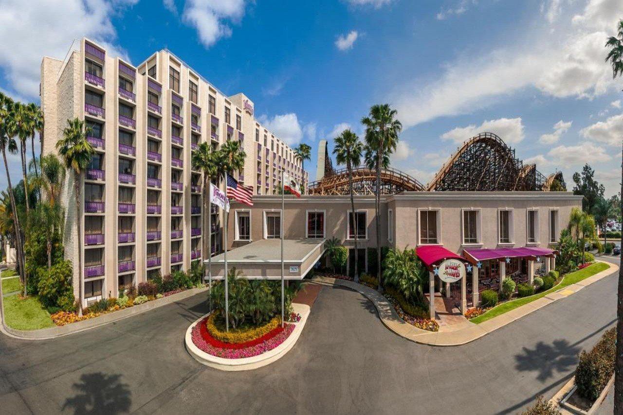 Knott'S Hotel Buena Park Exterior photo